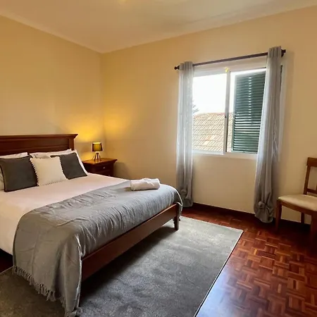 Vakantiehuis Serrao, By Op *