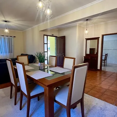 Vakantiehuis Serrao, By Op *