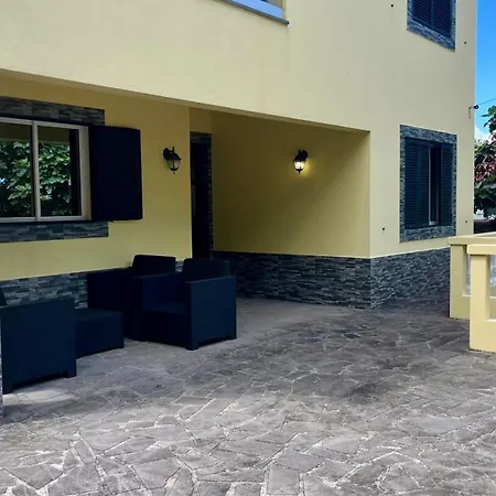 Serrao, By Op Vakantiehuis *