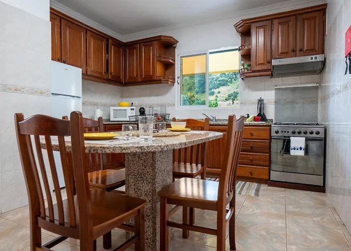 Serrão, By Op Ponta Delgada